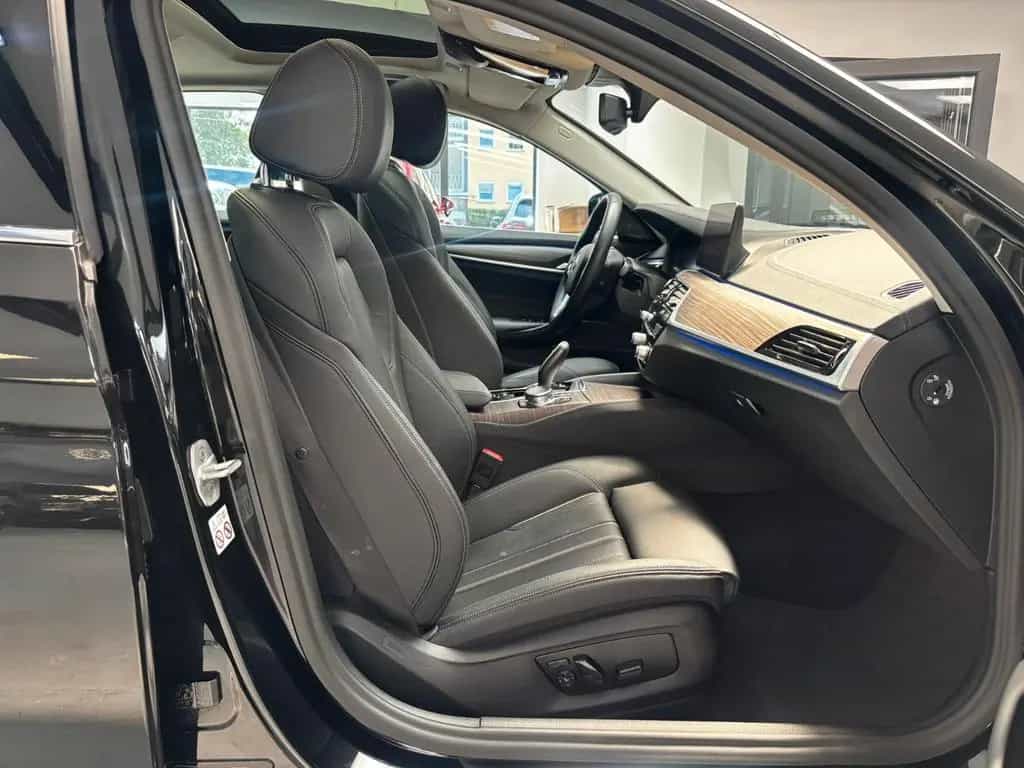 BMW 520 d xDrive Luxury Line LED SHD HARMAN/KARDO CAM 09/2020-photo-7