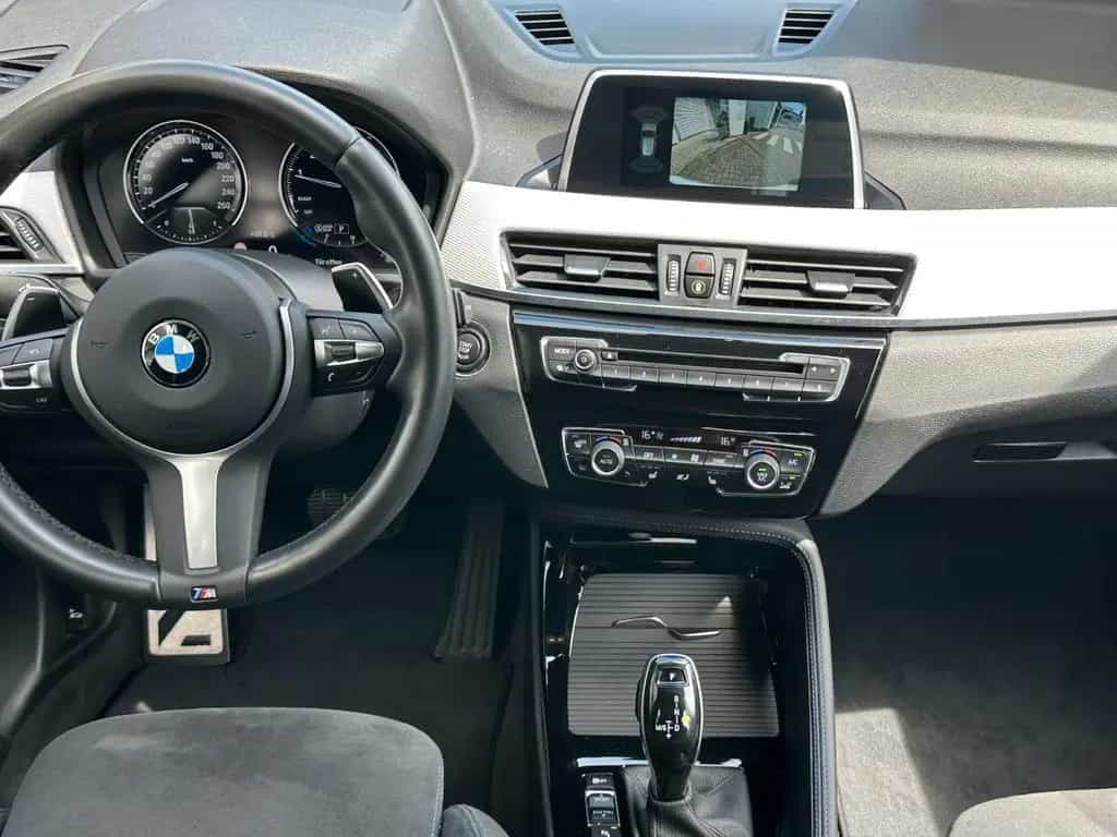 BMW X1 sDrive 20 i M-Sport+abn.AHK+LED+Navi+RFKamera 07/2018-photo-10