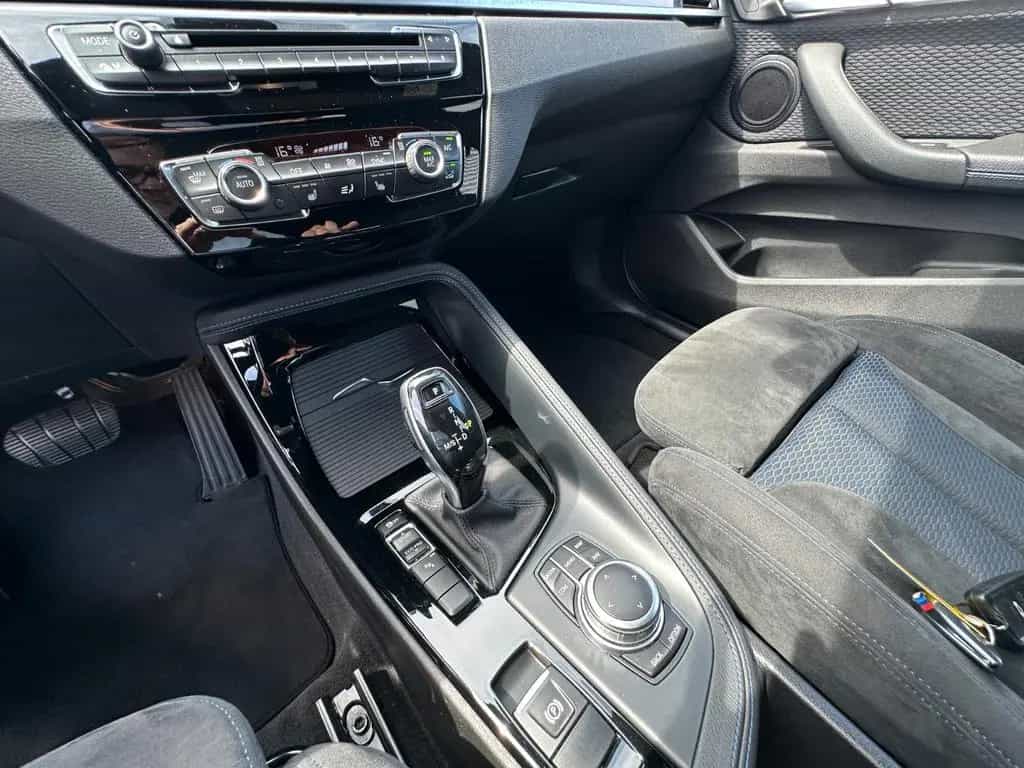 BMW X1 sDrive 20 i M-Sport+abn.AHK+LED+Navi+RFKamera 07/2018-photo-12