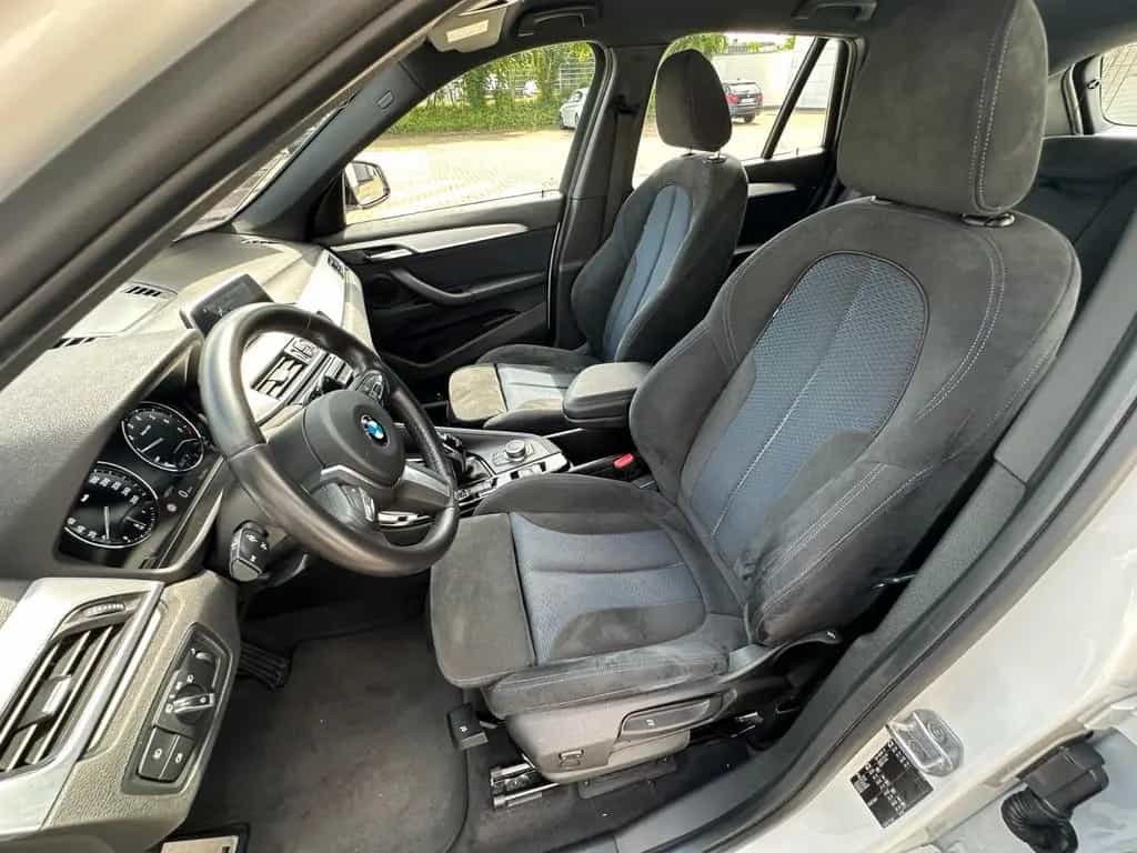 BMW X1 sDrive 20 i M-Sport+abn.AHK+LED+Navi+RFKamera 07/2018-photo-18