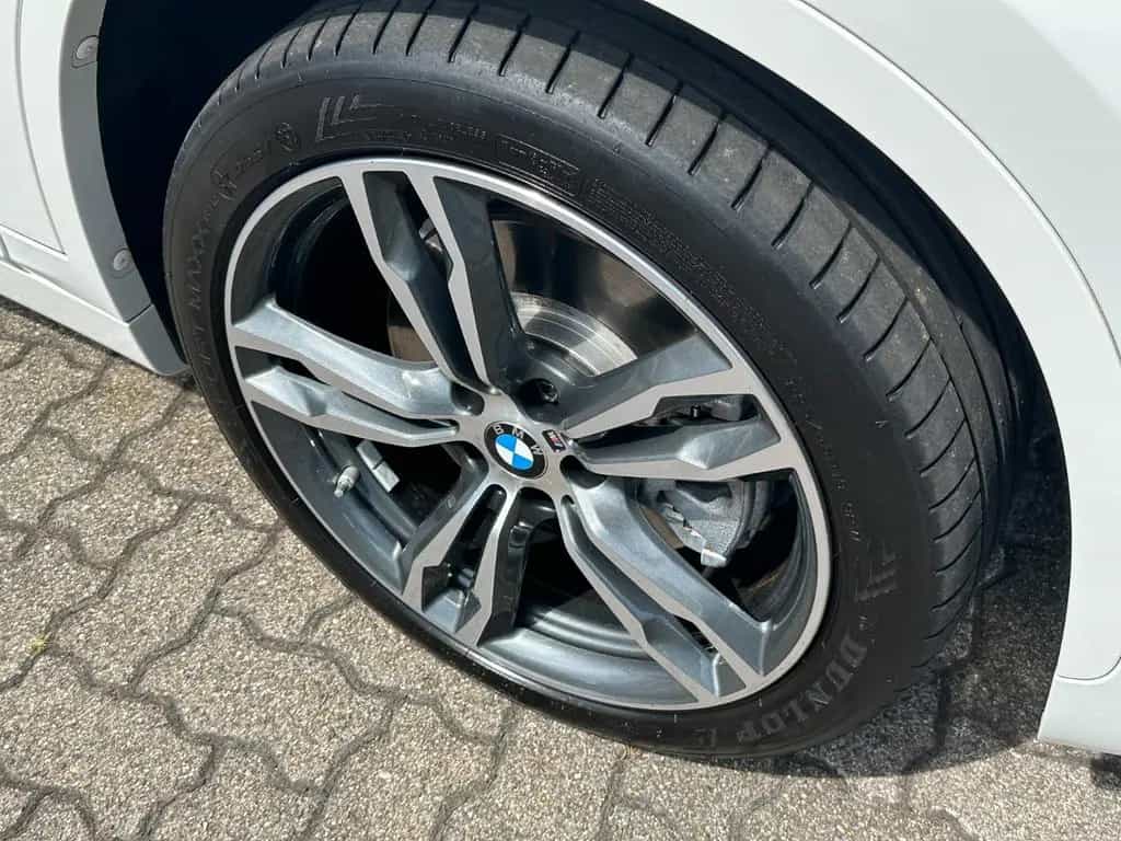 BMW X1 sDrive 20 i M-Sport+abn.AHK+LED+Navi+RFKamera 07/2018-photo-6