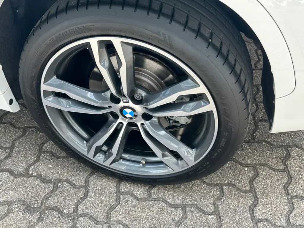 BMW X1 sDrive 20 i M-Sport+abn.AHK+LED+Navi+RFKamera 07/2018-photo-8