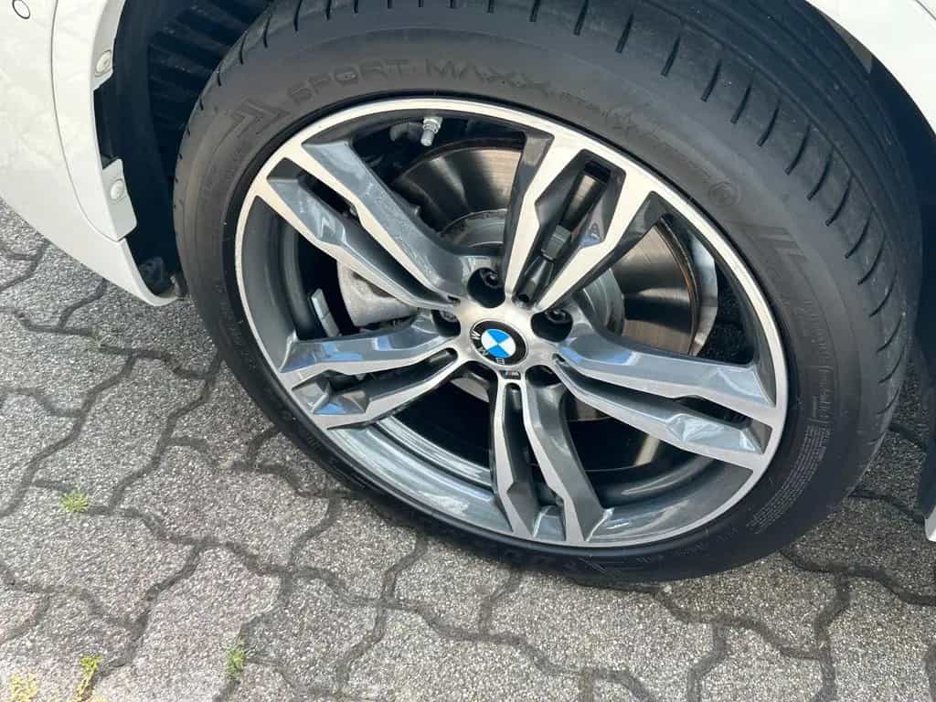BMW X1 sDrive 20 i M-Sport+abn.AHK+LED+Navi+RFKamera 07/2018-photo-9