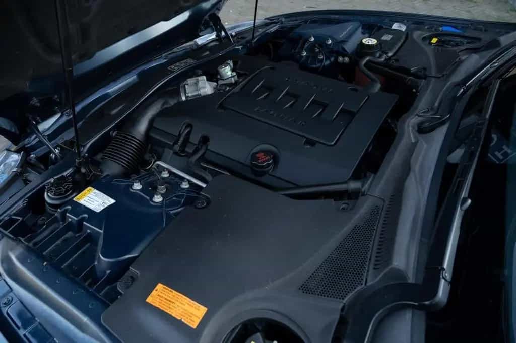 Jaguar XK 4.2 V8 Convertible 10/2006-photo-10