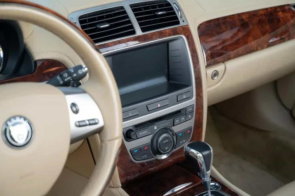 Jaguar XK 4.2 V8 Convertible 10/2006-photo-21