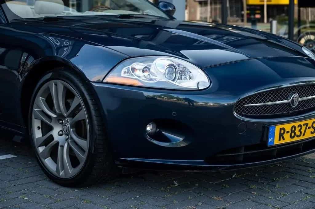 Jaguar XK 4.2 V8 Convertible 10/2006-photo-22