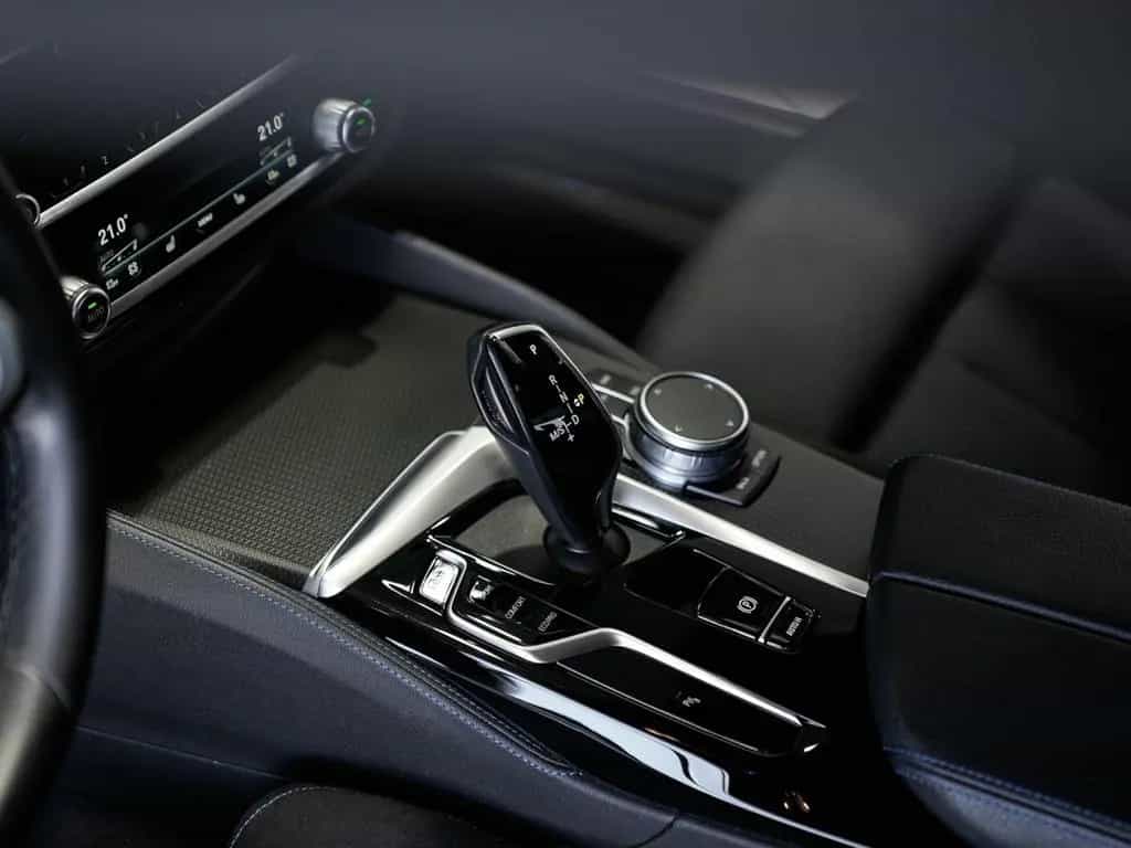 BMW 520 d M Sport H/K 20LM Kamera Komfortzugang 10/2021-photo-13