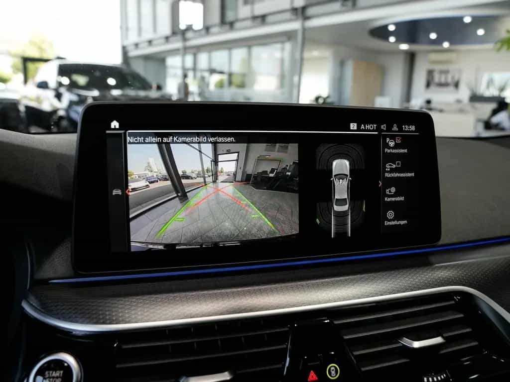BMW 520 d M Sport H/K 20LM Kamera Komfortzugang 10/2021-photo-20