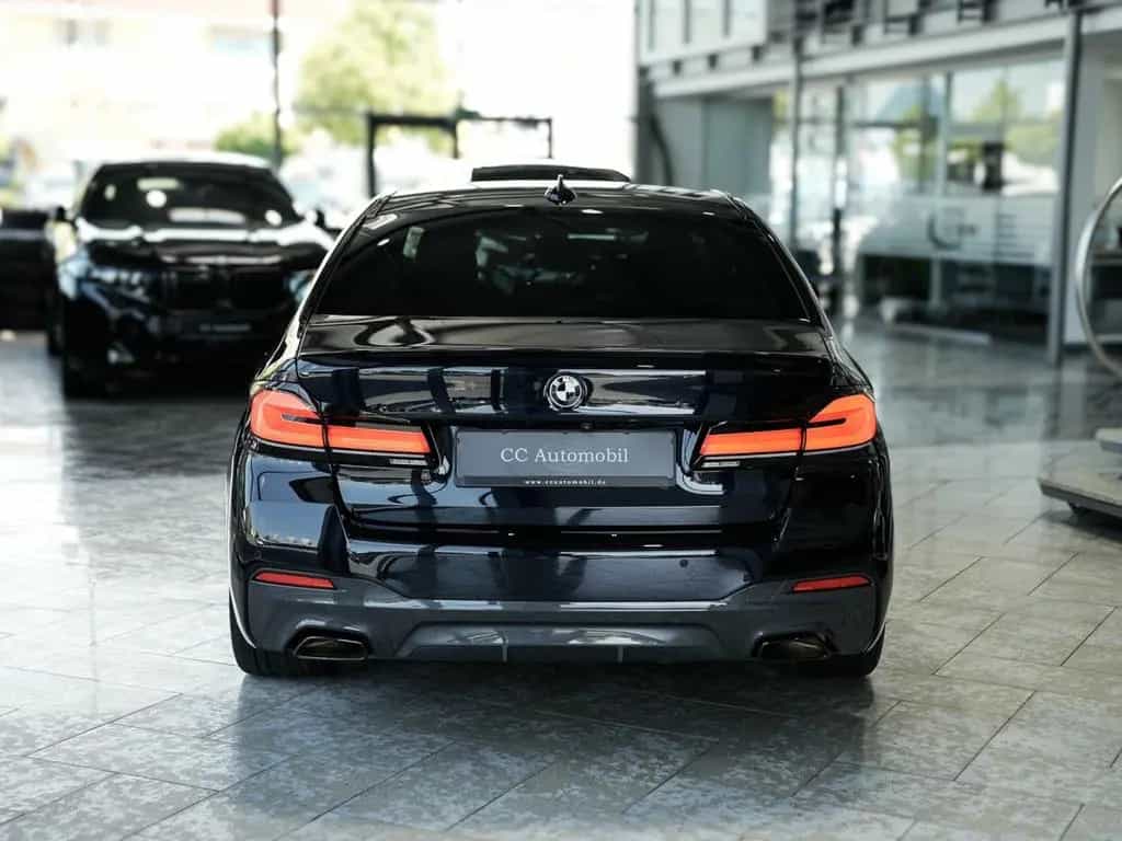 BMW 520 d M Sport H/K 20LM Kamera Komfortzugang 10/2021-photo-28