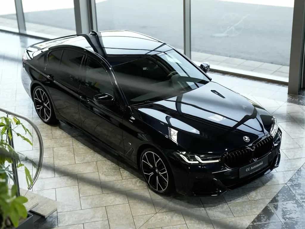 BMW 520 d M Sport H/K 20LM Kamera Komfortzugang 10/2021-photo-31