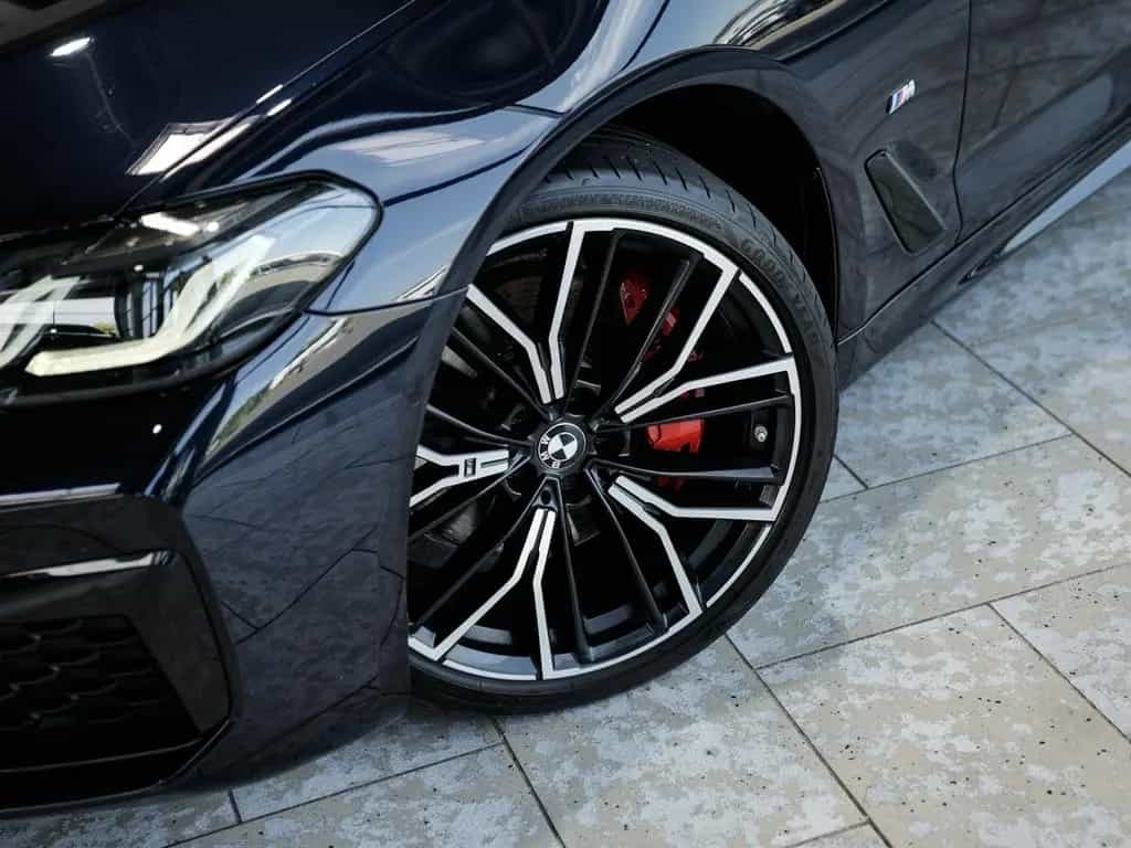 BMW 520 d M Sport H/K 20LM Kamera Komfortzugang 10/2021-photo-4
