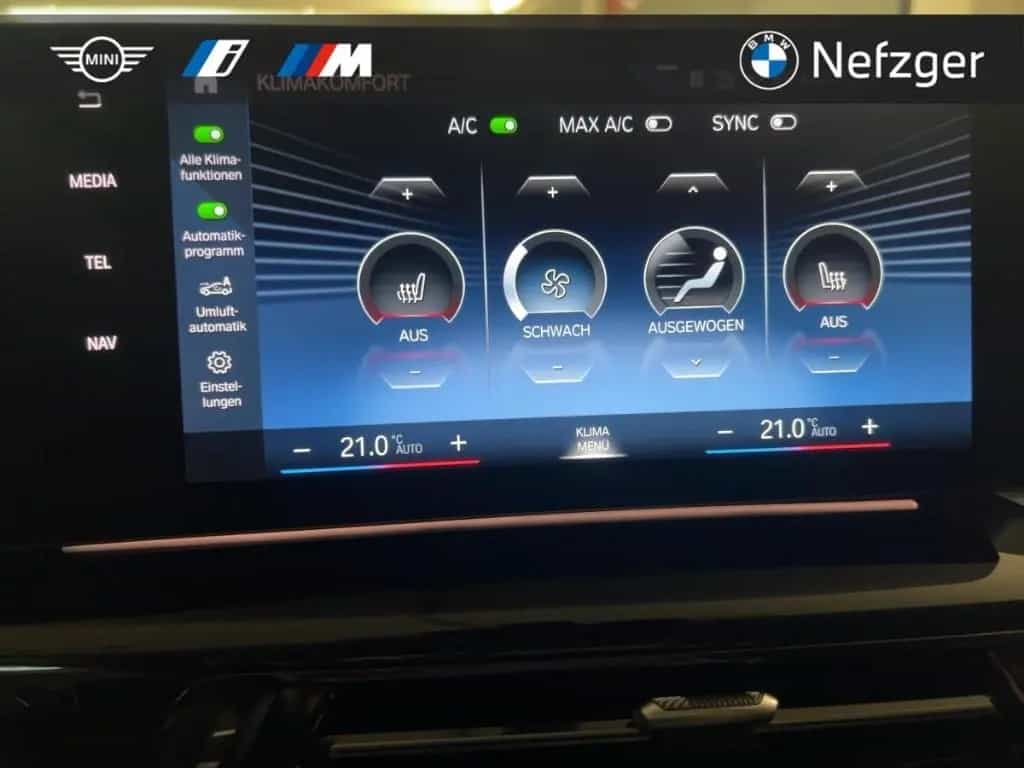 BMW X1 xDrive23i xLine Park-Assistent Sportsitz Alar 06/2023-photo-13