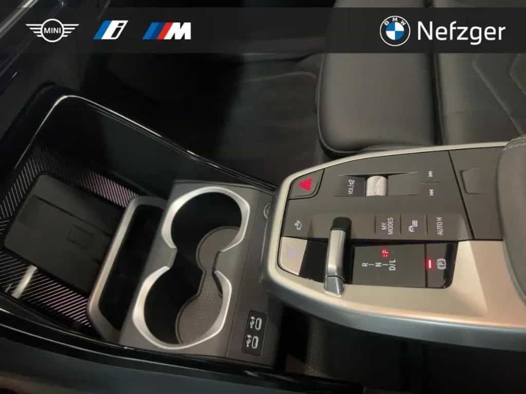 BMW X1 xDrive23i xLine Park-Assistent Sportsitz Alar 06/2023-photo-16