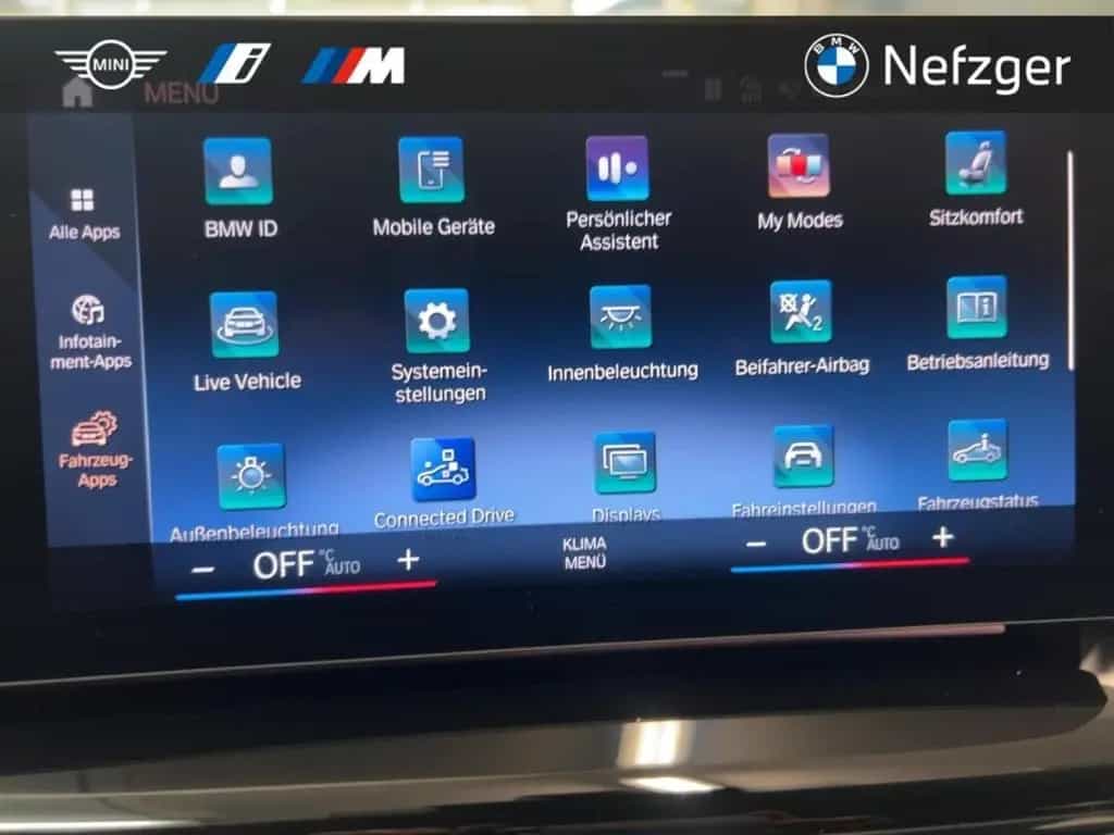 BMW X1 xDrive23i xLine Park-Assistent Sportsitz Alar 06/2023-photo-18