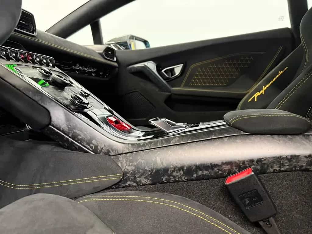 Lamborghini Huracán Performante/NOVITEC/CARBON/LIFT/ALCANTAR 06/2017-photo-27