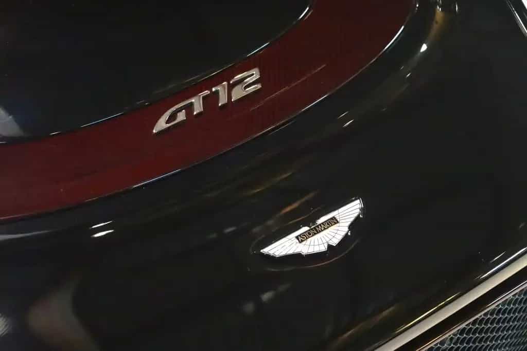 Aston Martin V12 Vantage Vantage GT12 - Red Carbon Exposed - 71 of 100 06/2016-photo-14