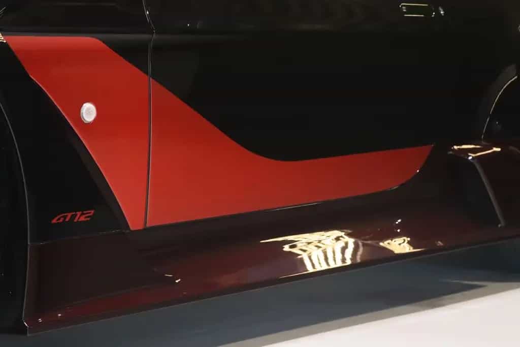 Aston Martin V12 Vantage Vantage GT12 - Red Carbon Exposed - 71 of 100 06/2016-photo-18