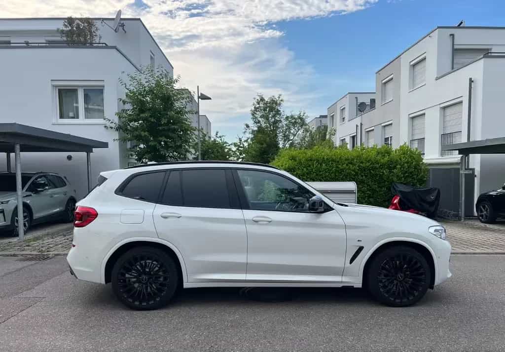 BMW X3 20d | M-Paket | Service Neu | 20 Zoll 03/2019-photo-1