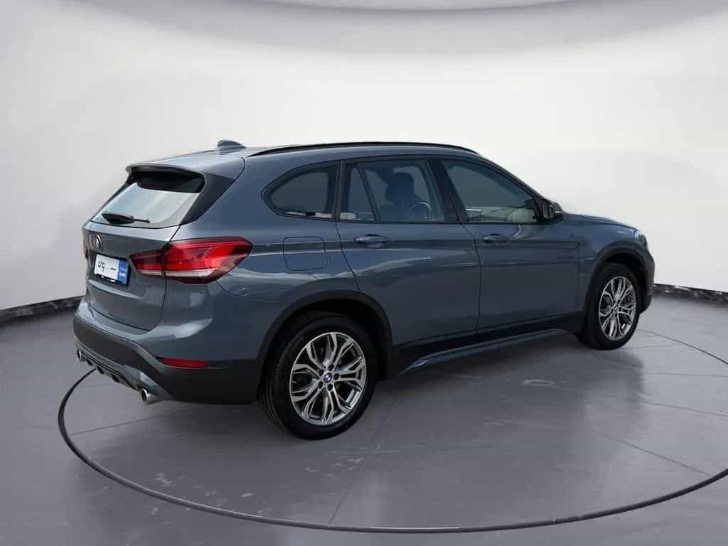 BMW X1 xDrive20i Sport Line Steptronic Sport Aut. 06/2021-photo-2