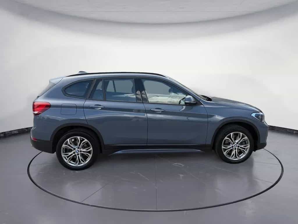 BMW X1 xDrive20i Sport Line Steptronic Sport Aut. 06/2021-photo-6