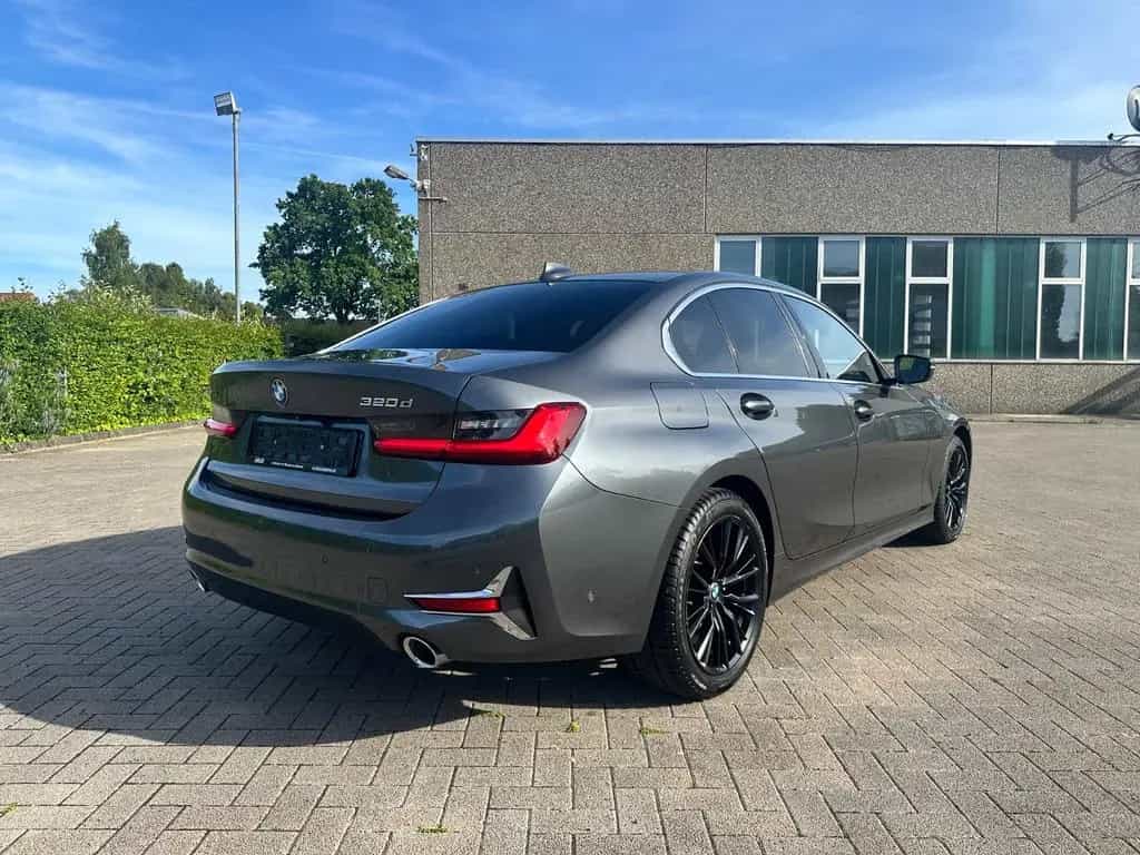 BMW 320 d Lim.xDrive LuxuryLine VIRTUAL*LASER*HUD*GSD 11/2018-photo-4