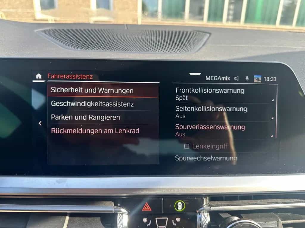 BMW 320 d Lim.xDrive LuxuryLine VIRTUAL*LASER*HUD*GSD 11/2018-photo-40