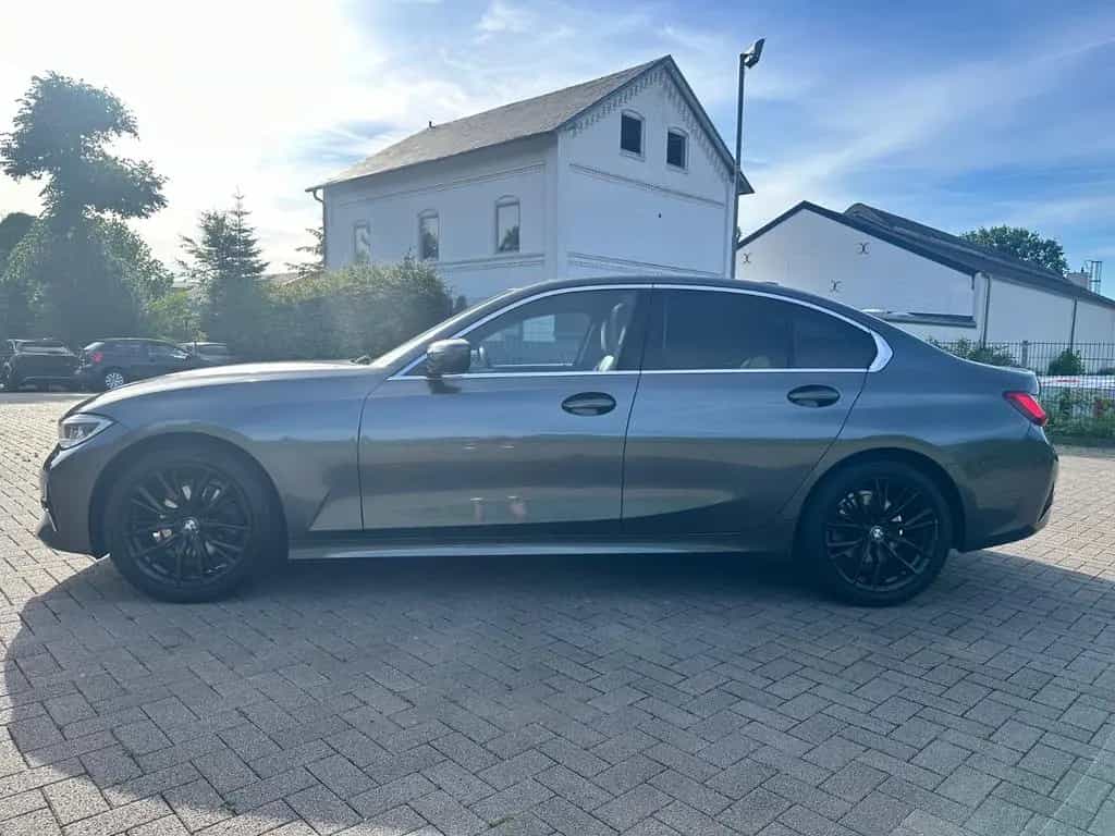 BMW 320 d Lim.xDrive LuxuryLine VIRTUAL*LASER*HUD*GSD 11/2018-photo-7