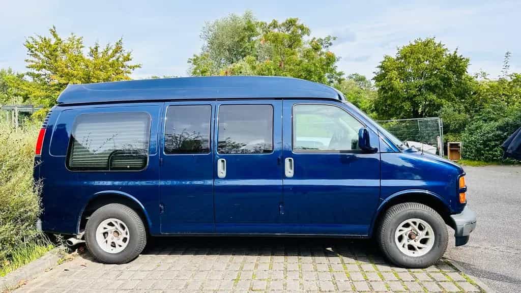 GMC Savana 06/2002-photo-2
