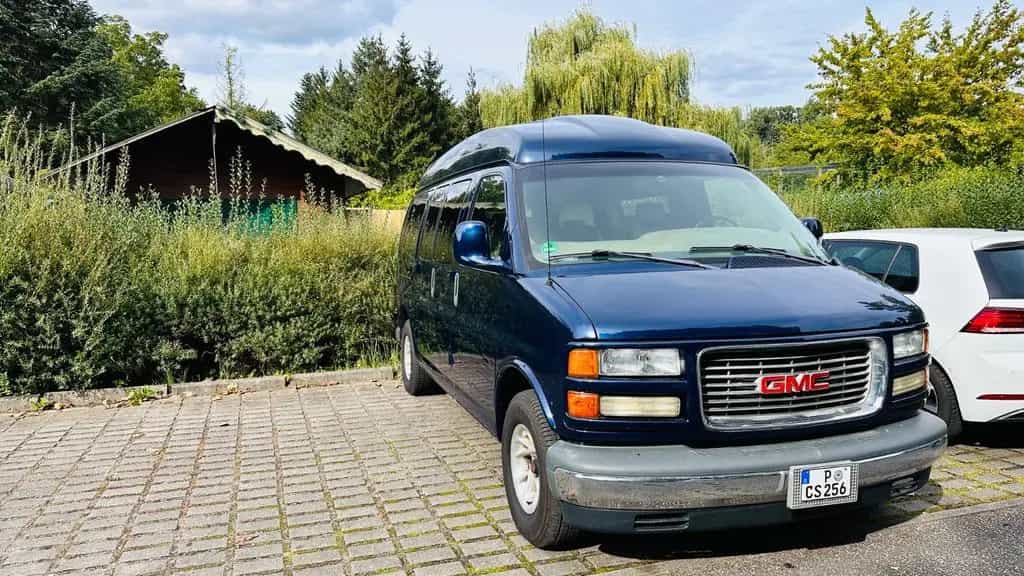 GMC Savana 06/2002-photo-3