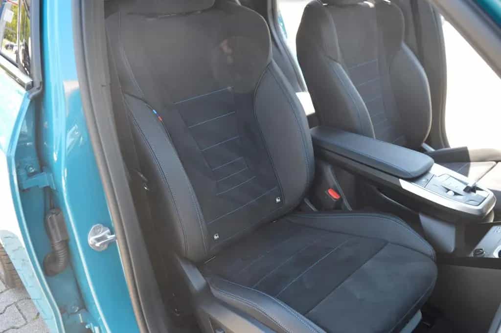 BMW X1 M35 i xDrive 07/2024-photo-12