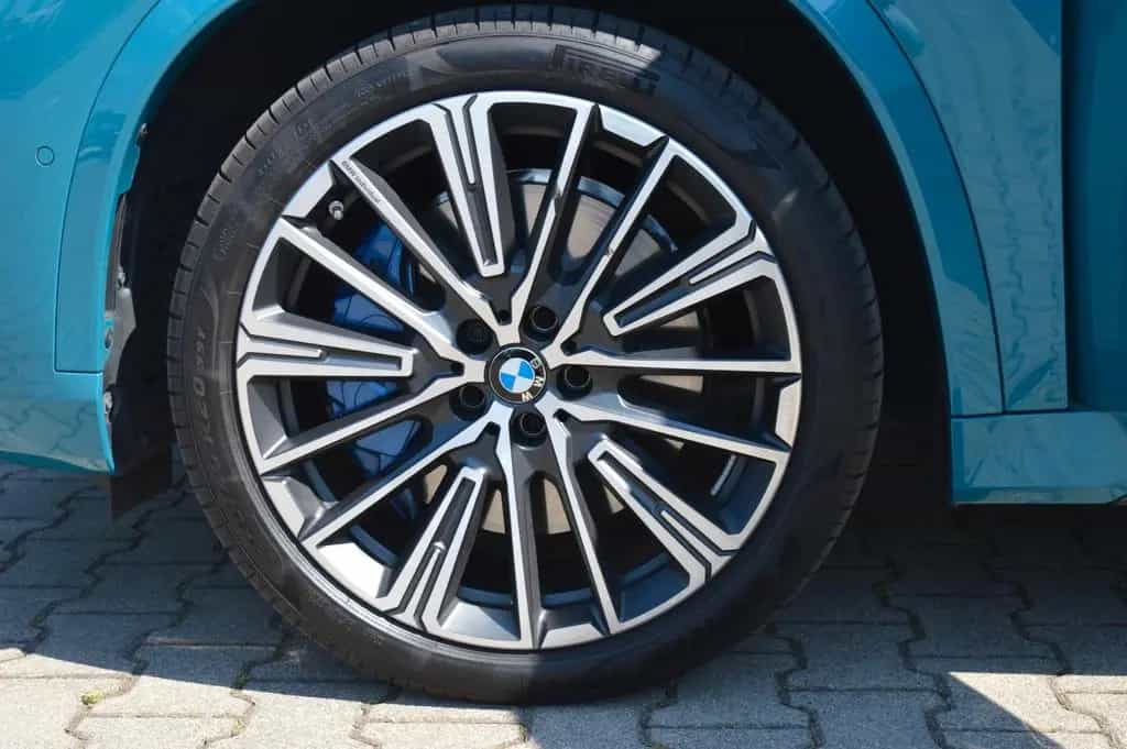 BMW X1 M35 i xDrive 07/2024-photo-3