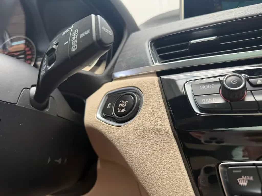 BMW X1 xDrive25i Sport Line*LED*Pano*HUD*H&K*Memory* 12/2015-photo-11