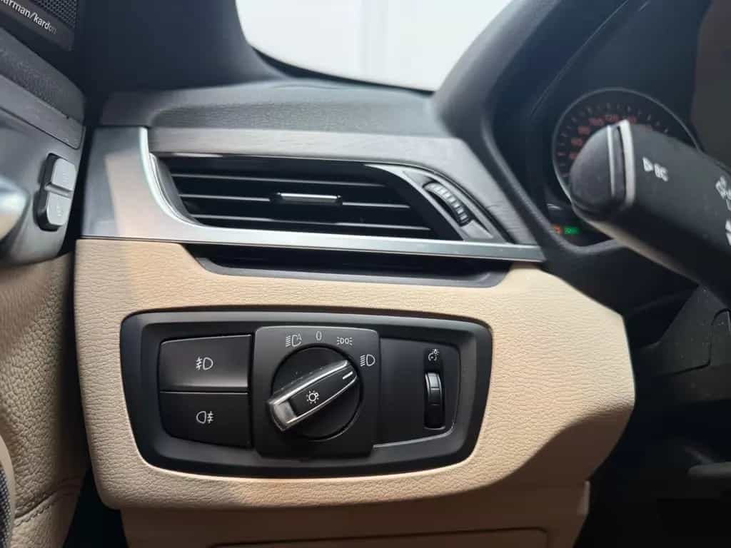 BMW X1 xDrive25i Sport Line*LED*Pano*HUD*H&K*Memory* 12/2015-photo-21