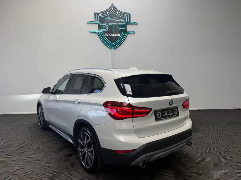 BMW X1 xDrive25i Sport Line*LED*Pano*HUD*H&K*Memory* 12/2015-photo-4