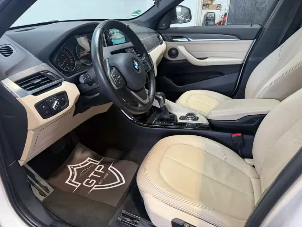 BMW X1 xDrive25i Sport Line*LED*Pano*HUD*H&K*Memory* 12/2015-photo-8
