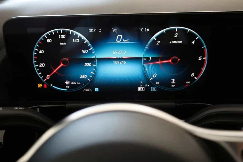 Mercedes-Benz GLA 200 d 4M Progressive Leder,Navi,LED,Panorama 03/2021-photo-25