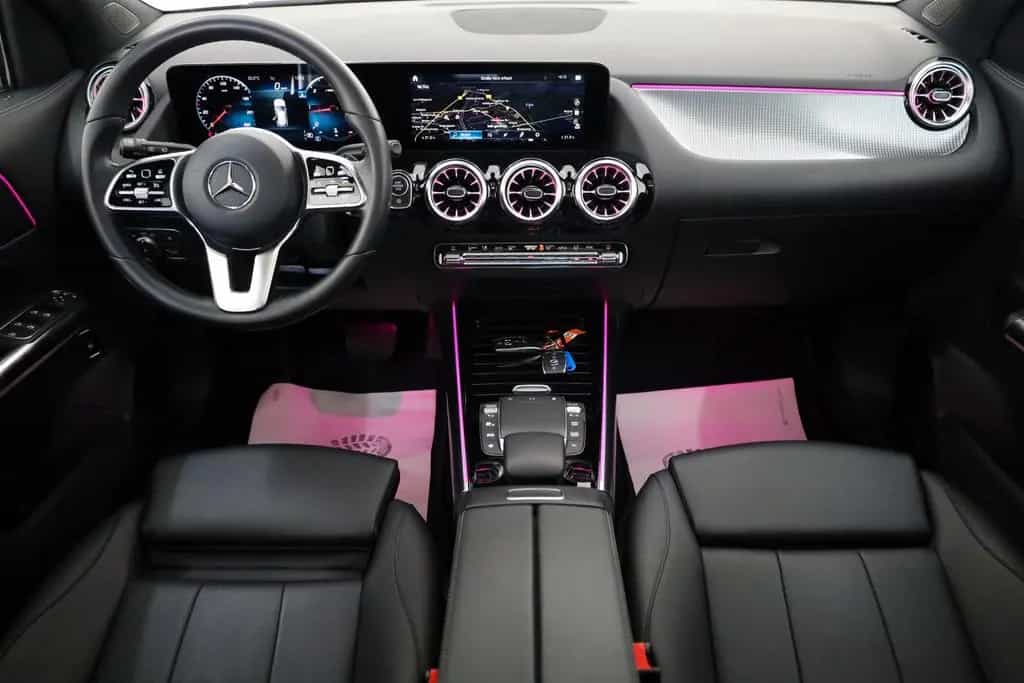 Mercedes-Benz GLA 200 d 4M Progressive Leder,Navi,LED,Panorama 03/2021-photo-3