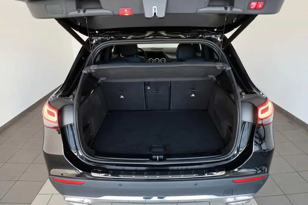 Mercedes-Benz GLA 200 d 4M Progressive Leder,Navi,LED,Panorama 03/2021-photo-31