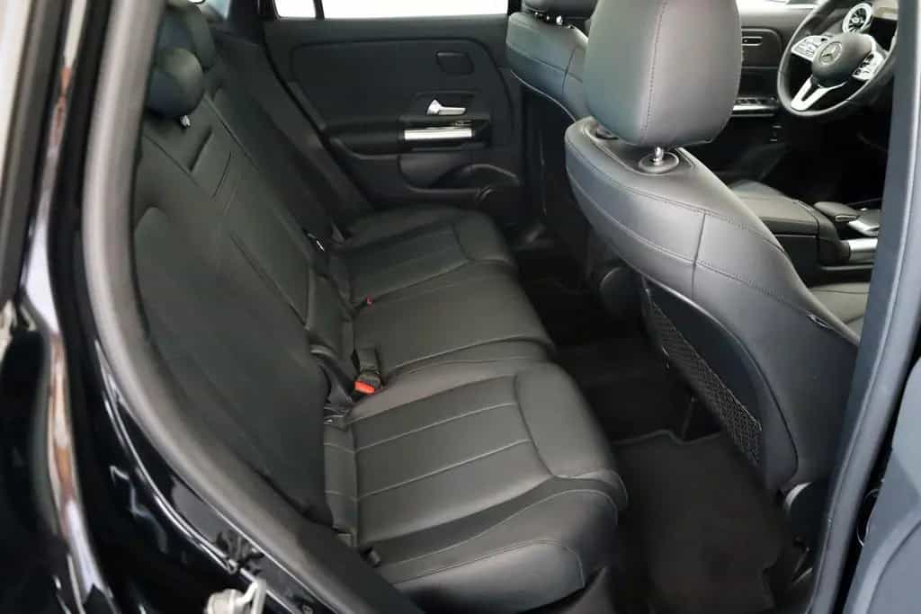 Mercedes-Benz GLA 200 d 4M Progressive Leder,Navi,LED,Panorama 03/2021-photo-6