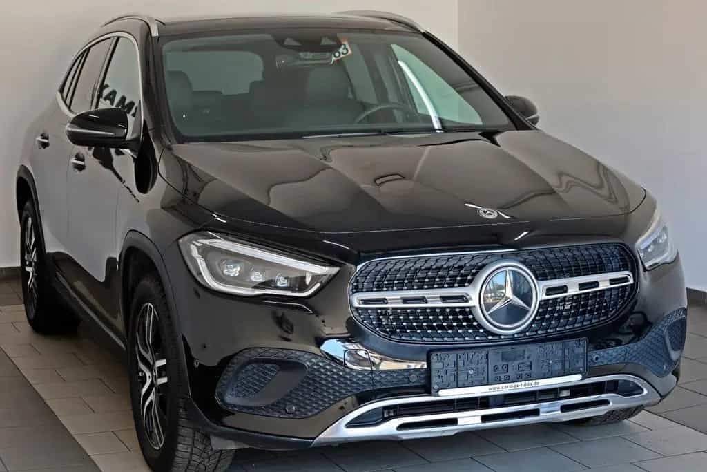 Mercedes-Benz GLA 200 d 4M Progressive Leder,Navi,LED,Panorama 03/2021-photo-7
