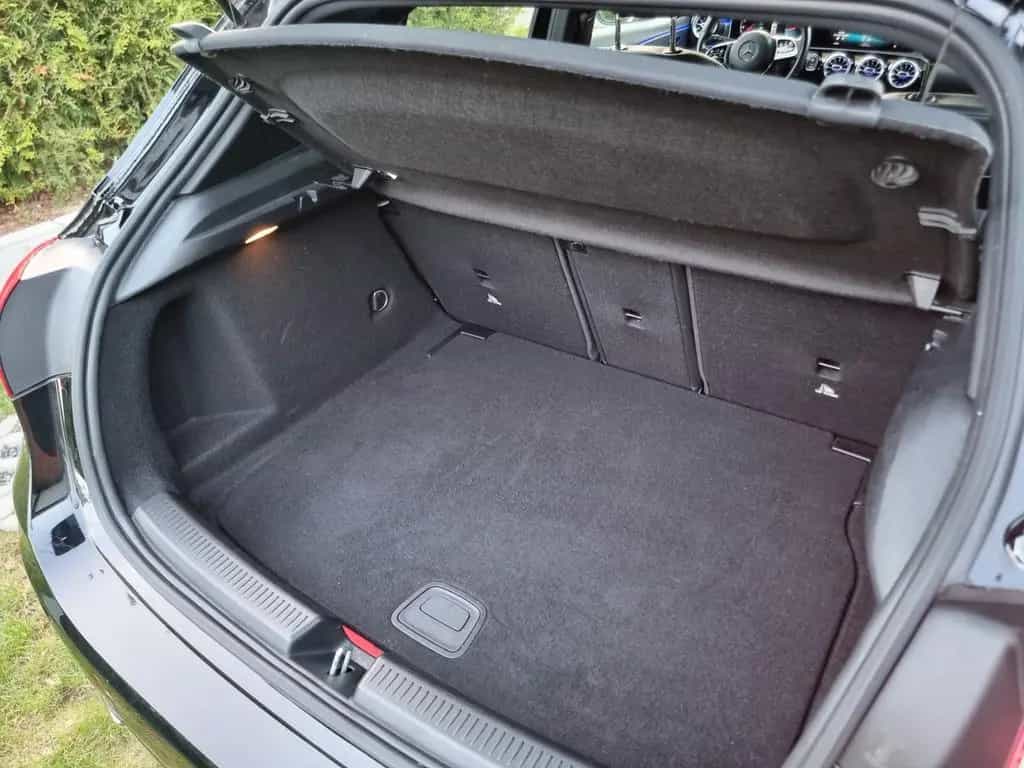 Mercedes-Benz A 180 Progressive (Edition 19) 02/2020-photo-42