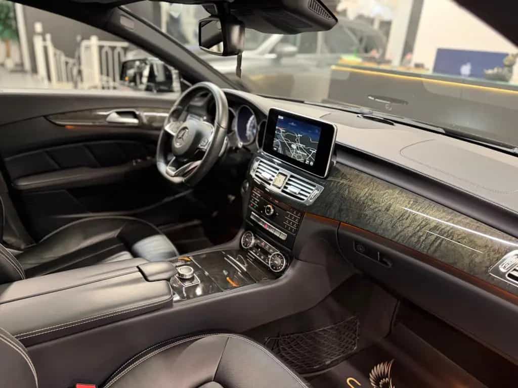 Mercedes-Benz CLS Shooting Brake CLS 220d Shooting BrakeAMG-Line/Leder/Distronic/ 04/2018-photo-25
