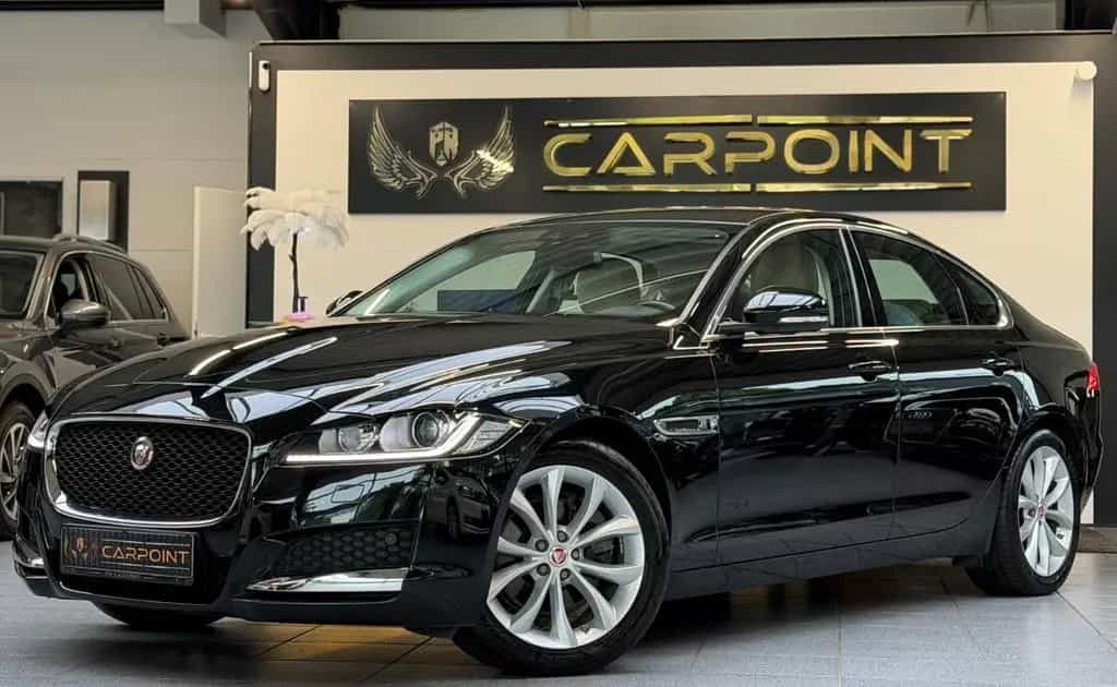 Jaguar XF Prestige AWD 2.0l Xenon/Volleder/BT/CAM 03/2017-photo-5