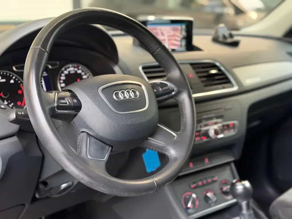 Audi Q3 2.0 TDI Quattro/Xenon/LED/Navi/BT/SHZ/ 02/2013-photo-13