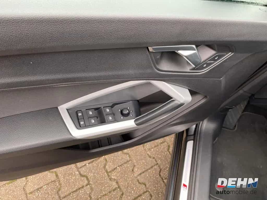 Audi Q3 S line 2.0 TFSI quattro S-line NaviPlus Matri 11/2020-photo-18