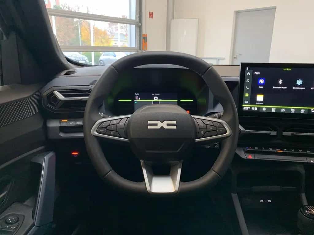 Dacia Duster JOURNEY MILD HYBRID 130 4x4 KAMERA+KLIMA 06/2026-photo-14