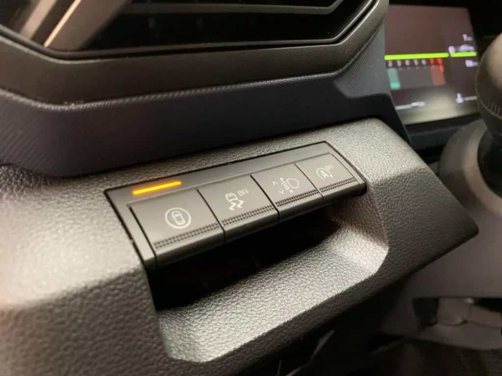 Dacia Duster JOURNEY MILD HYBRID 130 4x4 KAMERA+KLIMA 06/2026-photo-20