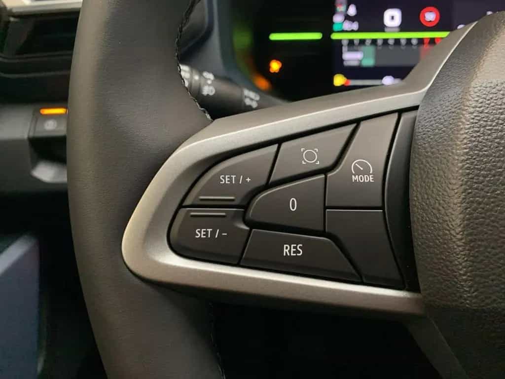 Dacia Duster JOURNEY MILD HYBRID 130 4x4 KAMERA+KLIMA 06/2026-photo-21