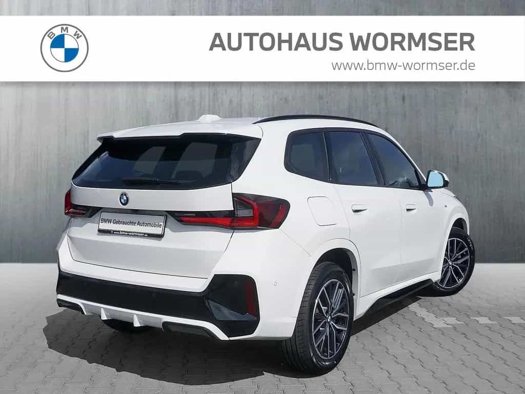 BMW X1 sDrive20i M Sportpaket Head-Up HK HiFi DAB 12/2023-photo-1