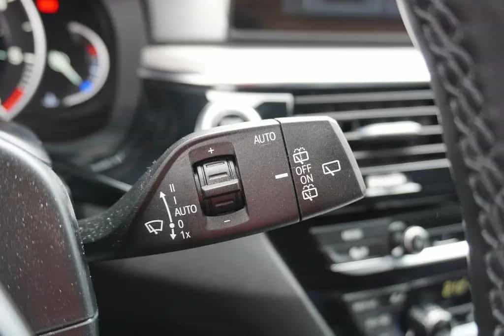 BMW 520 d xDrive M Sport AHK Standheizung Kamera 05/2019-photo-20